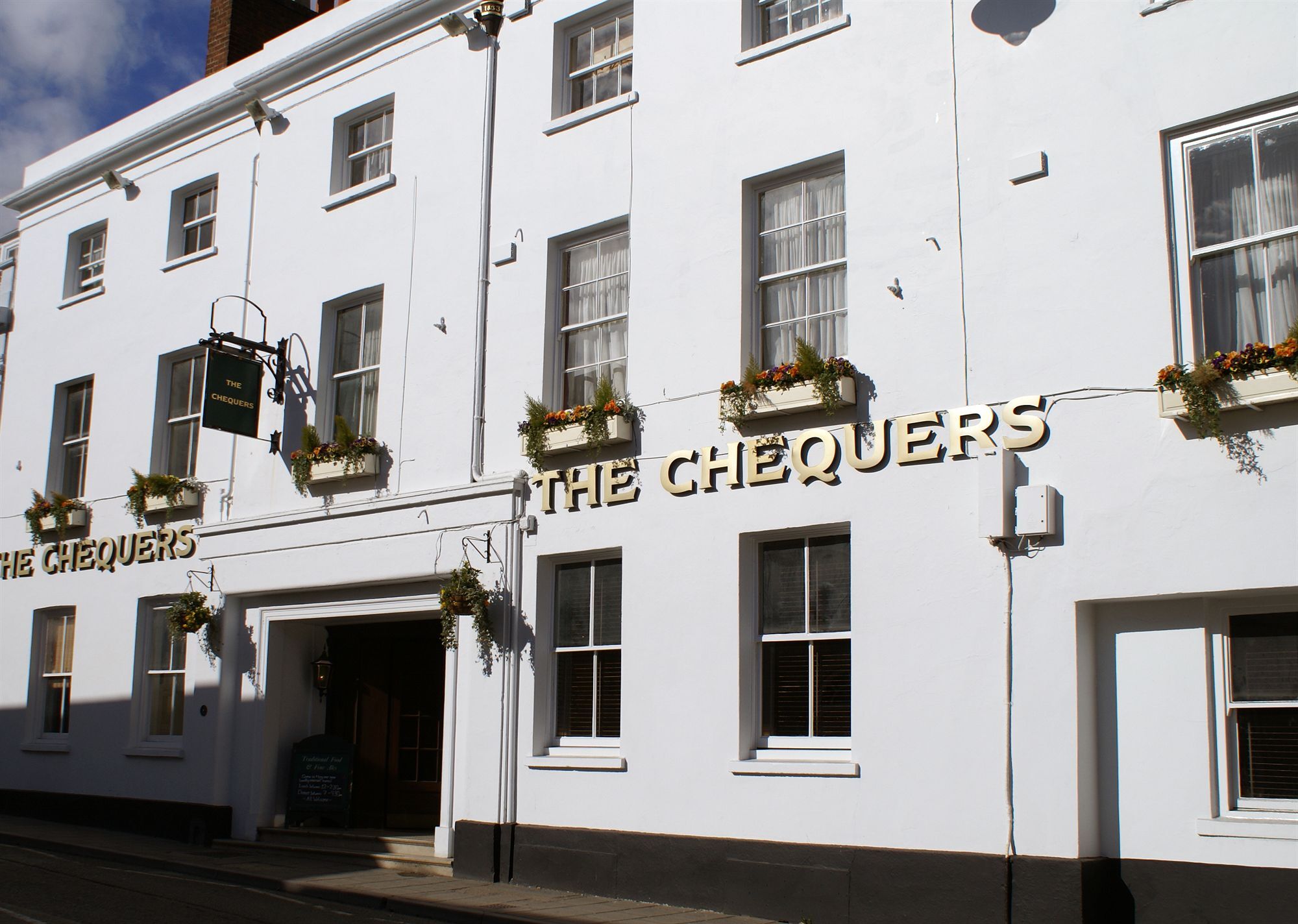 The Chequers Hotel Newbury  Exterior photo